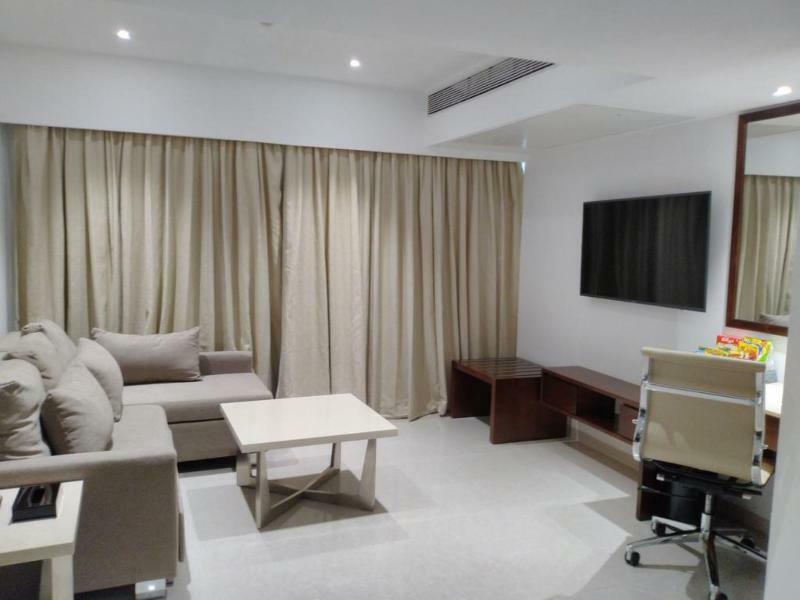 Ramee Techome Bombay Exterior foto